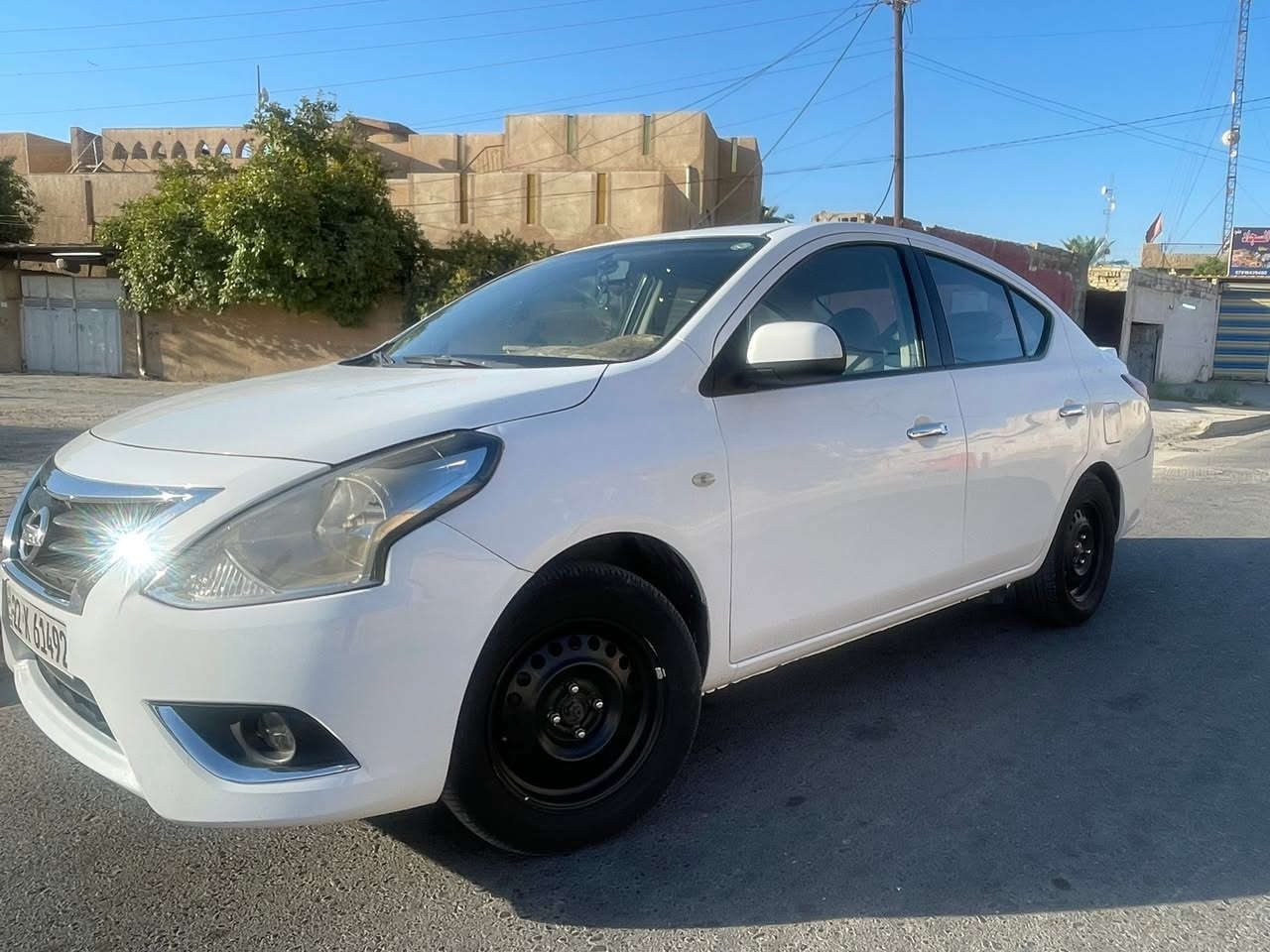 نيسان سني مديل21
جمالغ صبغ وقبق جنطه بارد
سعر 100بيها مجال بسيط
***********
