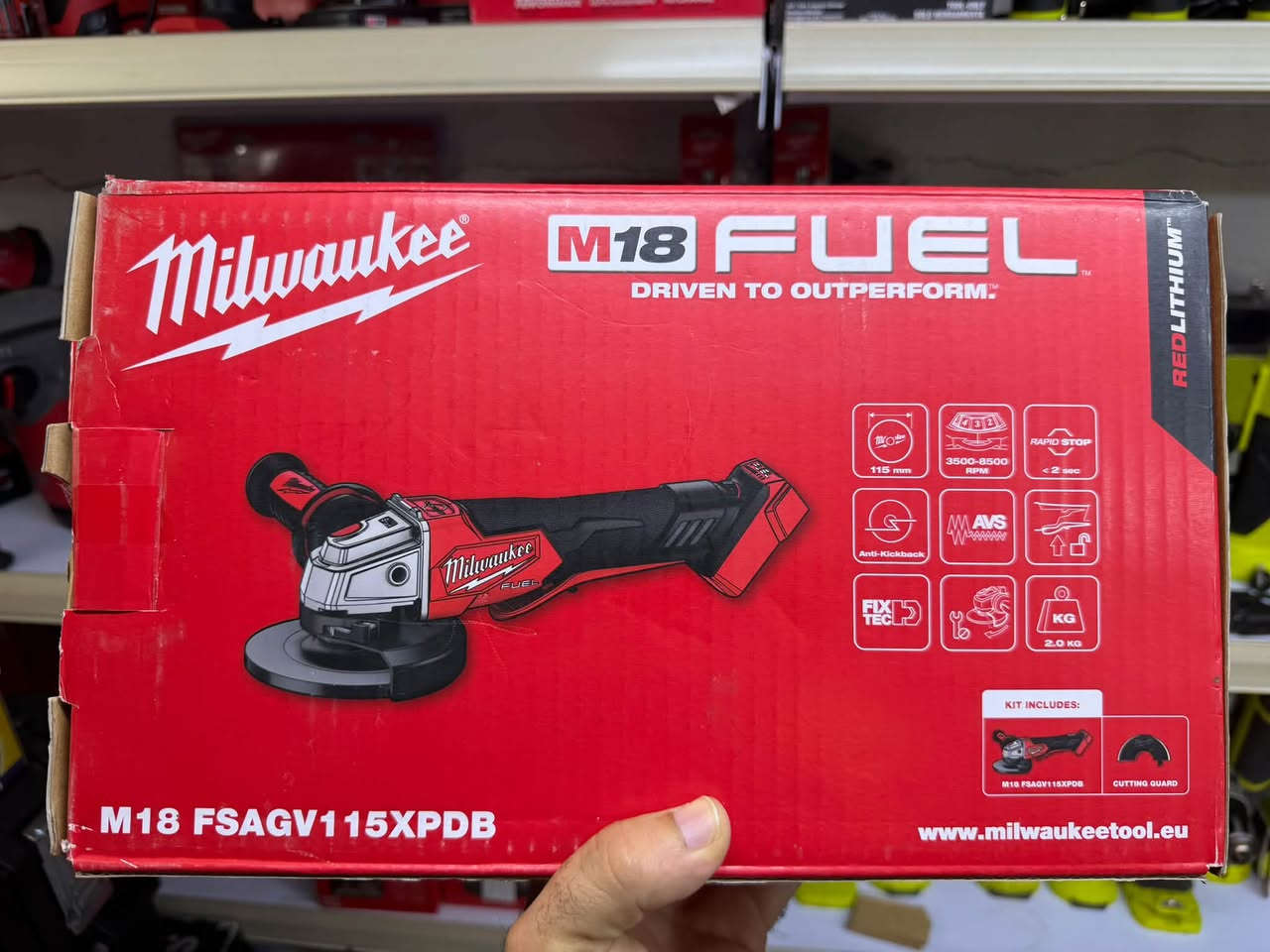 سلام عليكم اخوان
متوفر Milwaukee ملواكي ( فقط اصلي وكاله) فارغ وكامل 

الشراي ايراسلني  توصيل متوفر 

*********** واتساب
