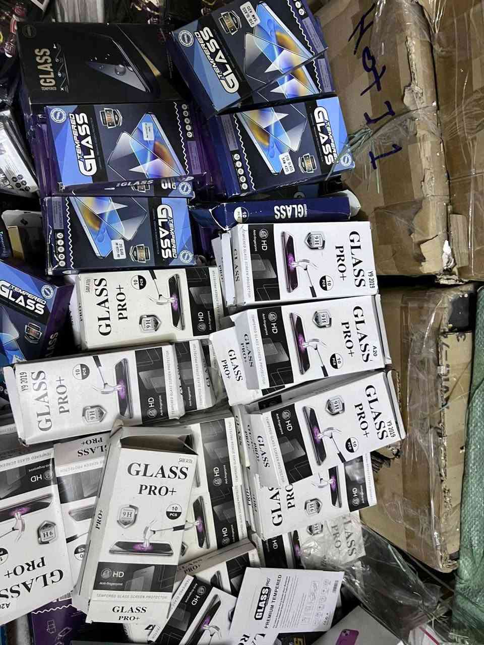 كارتونه 📦لاصق ضد الكسر للموبايل بيهه ٥٠٠ لاصق 🧗يعني ٥٠ باكيت موبايل🎗 وكل باكيت بي ١٠ لزكات🎖 السعر ٥٥ والتوصيل مجاني 🔥 تجيك كارتونه 📦من عدنا بيهة كل الايتمات❤️ كلكسي❤️ انفنيكس❤️ ريلمي❤️ هواوي ❤️هونر❤️ ايفون❤️ كل المديلات🥳 تجيك ماكو لزكه ما عندك بالمحل ✌️اعيد وكرر اخوان تجيك تشكيه من عدنا كل المديلات ما بيهة اختياري🤝 وما بيهة مكرر وغلبيتهم جوكرات وابو المصلحة يعرف شنو جوكرات 👑 الباكيت يطلع عليك بالف دينار يعني بي عشر لزكات وشوف كدام  المندوب👀وتلزك لزكه على اي موبابل📲 وشوف اشكد نوعيته فول الفول للثبيت🤝 الحجزوتثبيت الطلب مراسله الصفحه🤳 او الاتصال ☎️واتس اب ***********🔥 أقوى عرض جملة لأصحاب المحلات 🔥
 📱
الايتمات ⬇️⬇️⬇️
Tekno spark 20
Tekno spark 20 C
Tekno spark 30
Tekno spark 30 C
Tekno spark 5
Tekno spark 7T
Tekno spark 8
Tekno SPARK 9
Tekno spark GO 1
A12
A70
A05
A05S
A10
A10S
A13
A14
A15
A23
A24
A25
A53
A54
A55
A32
A22
A23
A11
21s
A20
30s
A50
A52
A33
A31
J7prime
J7
Smrt6plus
Nova 3i
Nova5T

HONOR 8S
HONOR X6 A
HONOR X7 B
Infinks GT 20 PRO
Infinks HOT 50
infnex Hot 11 play
infnex Hit 9 play
infnex Hot 10
infnex Hot10 t
infnex not 8
infnex not 8 pro
infnex not 50
infinks HOT10 play
infinks HOT20i
infinks NOTE12
infinks NOTE12 VIP
infinks NOTE50
infnex not 11
infnex not10
infnex not11 pro
infnexn not 12pro
infnex not. 7
infinks SMRT 7 plus
infinks SMRT4
infinks SMRT6 PLUS
infinks ZERO 20
Ip 11 pro max
X max
IP12PRO
IP12PRO MAX
7 plus
6g
ITEL A49
MI NOTE 10
MI NOTE 12 PRO
MI NOTE 12 R
MI NOTE 8 PRO
MI REDME 9C
OPPO RENO 5
POCO C65
POCO M3 PRO
Realme C67
POCO X5 PRO
POCO X6 PRO
Realme 9A
Realme C61
Realme C63
Realme C65
Realme C35
Realme C33
Realme C30
Realme C30s
Realme C55
Realme C25
Realme C12
Realme GT NEO
Realme NOTE 50
Tekno CAMON 30 PRO
Tekno spark 30
Tekno spark 30c
Tekno 7t
Tekno spark 9t
Tekno spark 20
Tekno Pop 4
Tekno Pop 5 LITE
Tekno Pop 6
Tekno PoVA 6
VIVO Y12S
VIVO Y1S
VIVO Y20
VIVO Y20S
VIVO Y33S
VIVO Y53S
X5
Y5P
Y7P
Y8P
Y8S
Y9 201
Y9 2019 
Smart hd
Smart 7 hd
