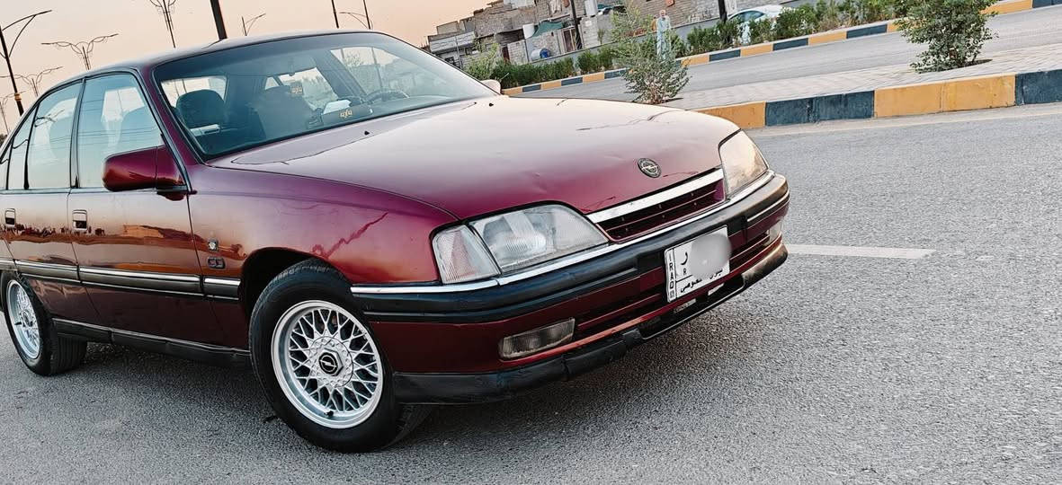 اوميكا93 محرك6 كير اوتو بدون خيسان بدون تصليح
حادث فقط طخه خفيفه جاملغ خلفي عكس السايق ومصلح بأرقى سنتر بالموصل
جامات كهرب
ويل كروم اصلي
كشنات تدفئة
اصل تبريد لكن شرعيها شايل الكمبريسر بسبب بسيط انطيك تبريد لكن متروك
تبديل جعمقة/تفليش اوربي وادامة الستيرن
ادامة وتبديل دهن الكير والفلتروالداينمو
ايرفلو جديد الاصلي حاوية
باتري جديد 
زوج تاير جديد والخلفي 80%
ادامة الحماوه والمروحة
فلنجات/دسكات/بلكات/وايربلكات كله الاصلي
فيتبم اصلي/مرزي 11 كيلو وكاله
مسجل وسماعات ستيرو 4
سيارة شغاله كلها مابيها شي مايشتغل ترايك بغداد
فقط طوافة البانزين قبل شهر صارت تخربط بس ينرادلها عيار على ماضن
صاحبها الشرعي بالموصل/الايمن تحويل مباشر 
غرامات 100 الف فقط سنويه صاقطة 2026/6
سيارة بيت ومصروف عليها
صرفيات البانزين جدا جدا مناسبة
السعر 41 مجال بسيط 
الشراي يراسل او يتصل ويتدلل السيارة موجودة بأيسر الموصل
كل التفاصيل ذكرتها شراي تشلع عيني مو شراي اعبرالمنشور ولا تكسر بمال الناس اخوان السوق كل شي بي وكل شي بسعرة
واتساب
***********
***********
