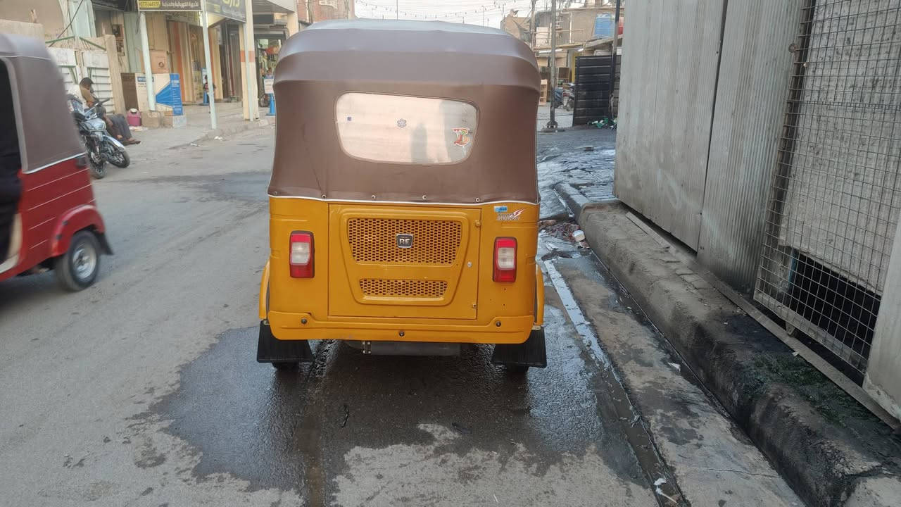 سلام عليكم تكتك للبيع موديل ٢١ للو جبه لول صفر بي بس صفح ودوس
رقم ونسويه بغداد

مكاني بغداد الكماليه

***********
