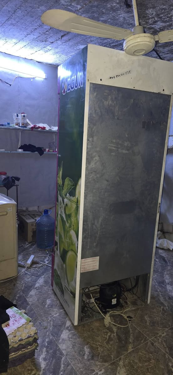 السلام عليكم عارضة للبيع نضيفة كلش وشرط الشغل شرط نص ساعة ظهرها يجمد تجي تشوفها وتشوف نضافتها وتاخذها بالشرط سعرها 300 وبيها مجال قليل *********** موجود واتساب
