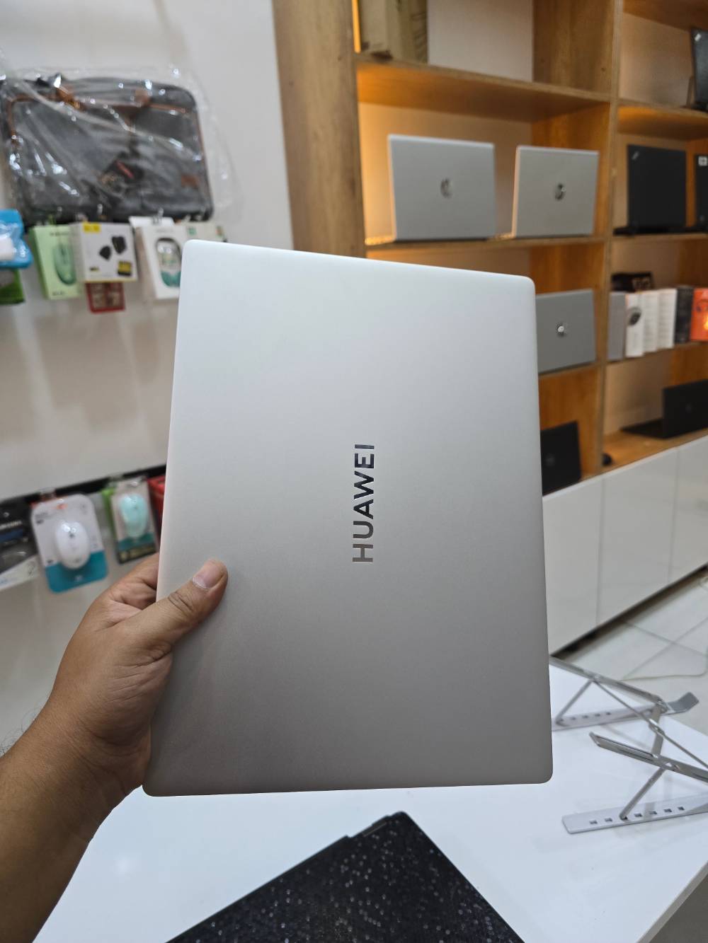 MateBook D14 • i5-12450H • 16GB رام