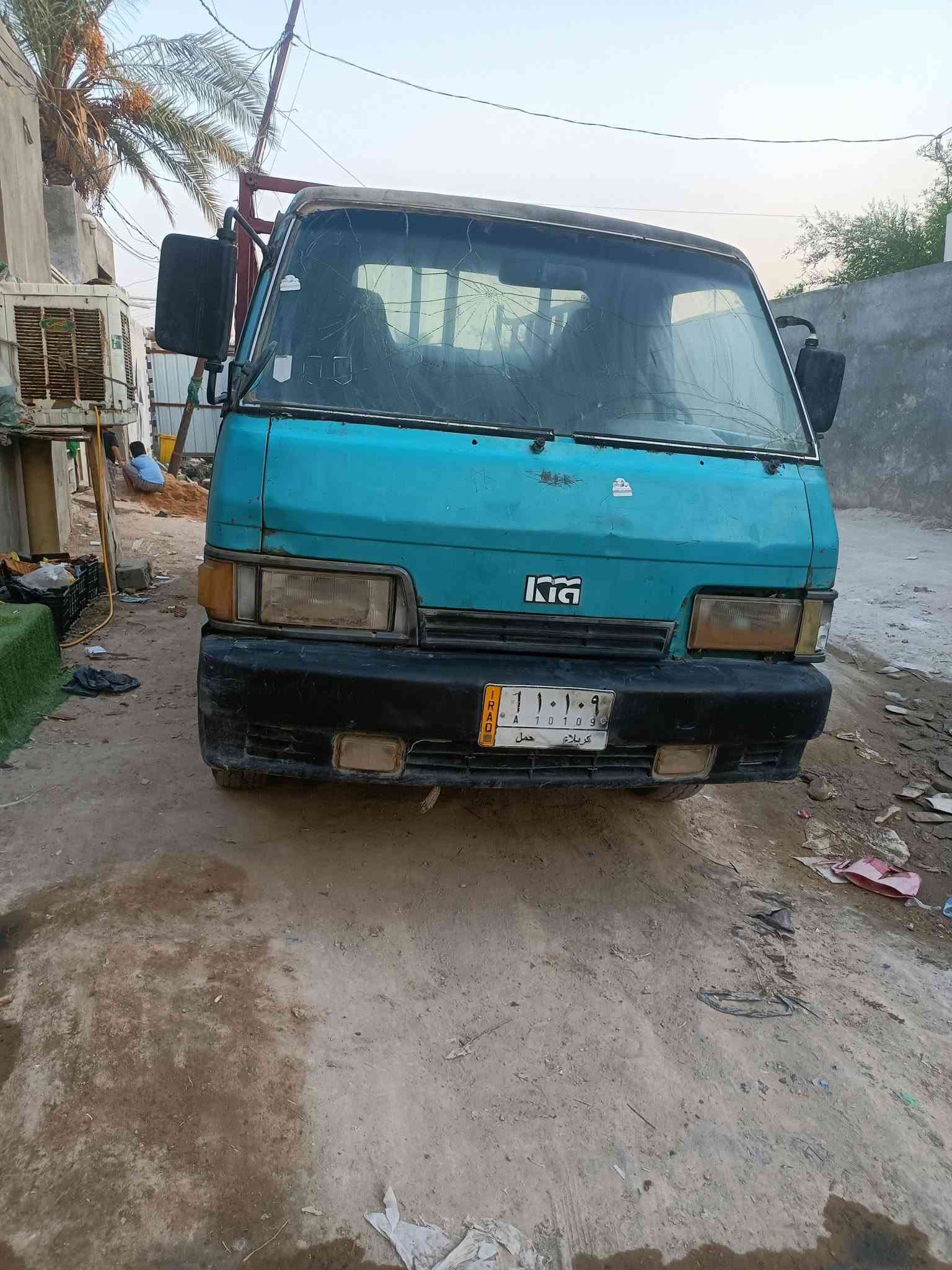 سلام عليكم كيه موديل 94 تحويل مباشر السعر 35وبيه مجال حك الجيه مكينه كرتون توني طلعته من التجفيت كير اكسن وشاصي ورقم شاصي كفاله كهربايات تخم تاير جديد سياره جاهزة مكان نجف***********
