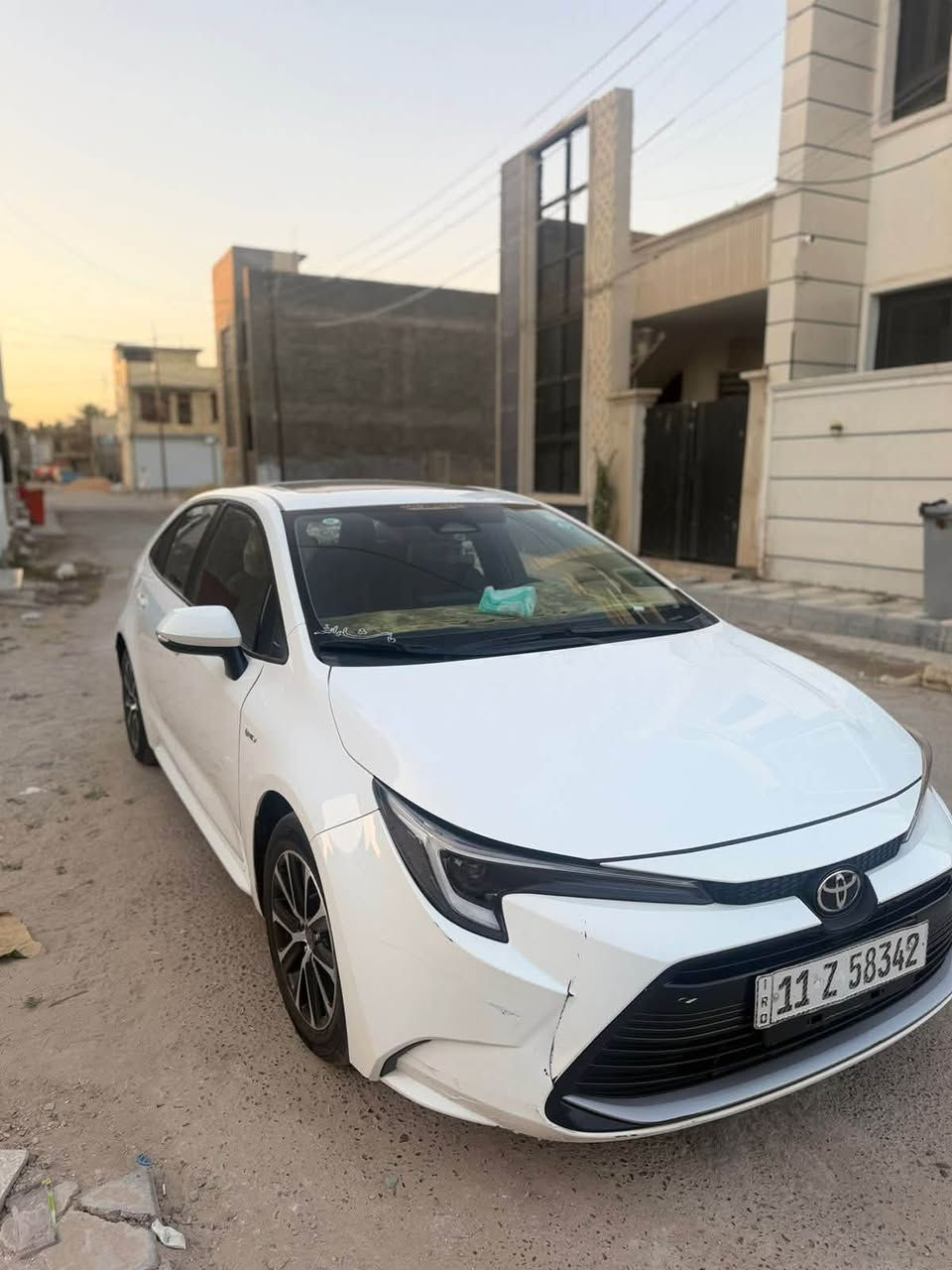 سلام عليكم كورلا هايبرد للبيع شكل الأمريكي السيارة معروفة مواصفاتهة بيهة ٣رصعات اصغار بل باب مال سايق والباب الي ورة السيق او والحوض ضربة خفيفة راجع كلة بارد او قبغ الجنطة صبغ بس من فوك فقط 
سعر السيارة ١٤٥ او بيهة مجال شباب الي مو شراي لا ايضل يتفلفس ابراسي رجان للستفسار هاذا رقمي بي واتساب  ***********
