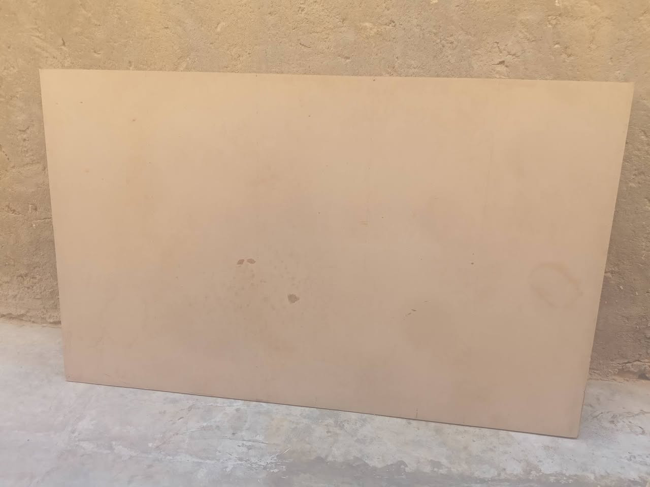 سلام عليكم 
#مكلف___بالنشر____مكلف___بالنشر 

خشبه جربايه ارتفاع تقريبا 5 سانتيمات اكثر 
للبيع قيم يحبه الله لان صاحبه ميعرف اسعارهن 
طلب مني انشر 

قيم بل يحبه الله  
تفيد النجار او غيره هاي كدامكم صور 👇👇

الاستفسار والاتصال ع رقم (‏‪***********‬‏)  

او مراسله الصفحه
