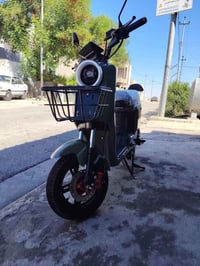 R9 • وينلي أصلي • حالة جديدة