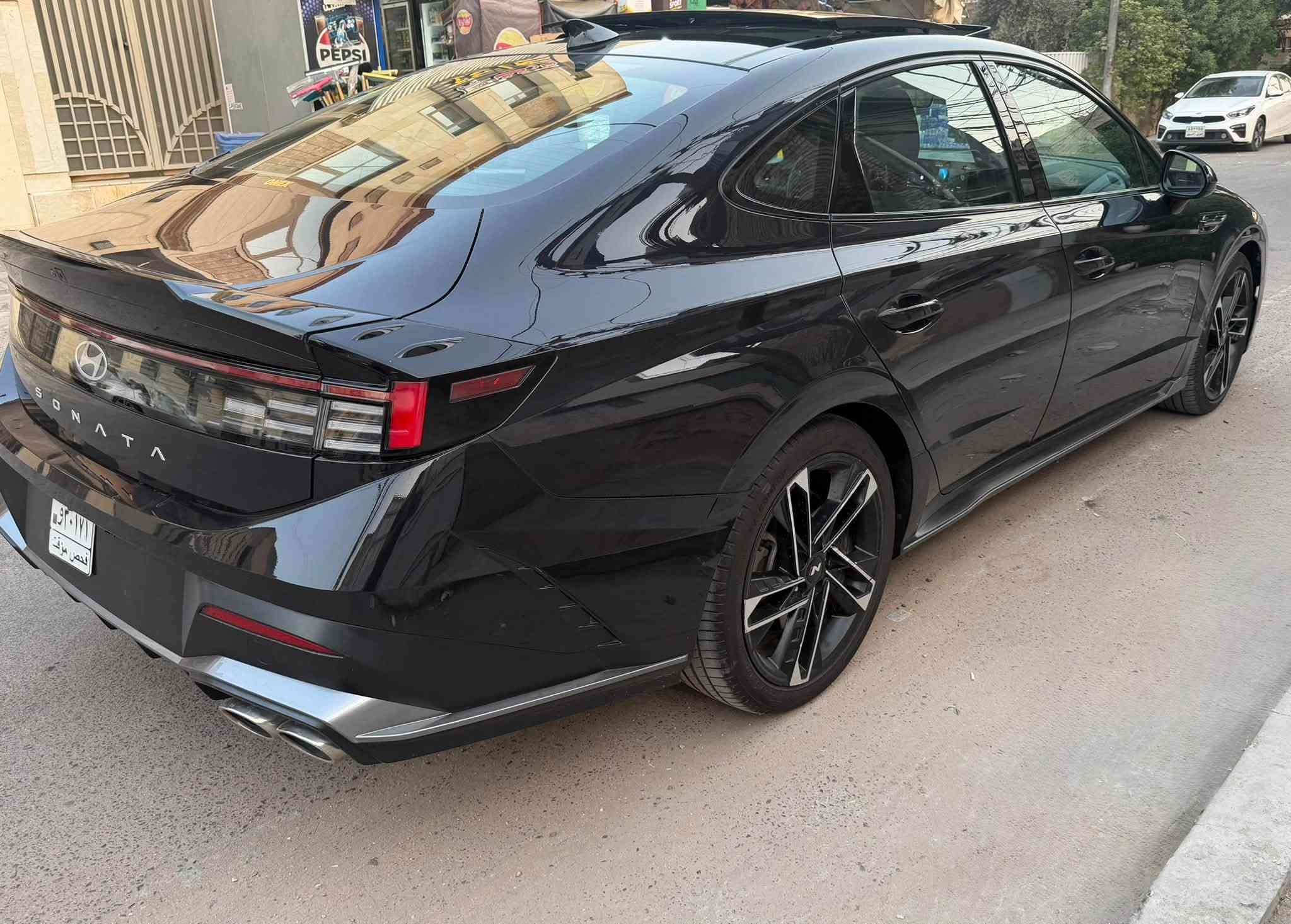 -سوناتا 2024 (ان لاين) الشكل الجديد
- محرك 2500 تيربو 

-كير DCT دبل كلج

-بانوراما

-دخول ذكي بصمة+ نظام ترحيب

-تشغيل عن بعد

-شاشة كبيرة متصلة كار بلي+ كيجات شاشة ديجتال

-كاميرا دوارة +حساسات+رادارات امامي وخلفي وجانبي

-كشنات جلد وكنتارة ختم N خياط احمر+ كشن كهرباء+ تدفئة كشنات

-لدات دشبول وابواب متغيرة الالوان

-سماعات Bose 

-صندوق ذكي

-كير تعليك

-ستيرن D رجاج وتدفئة+شفتات ستيرن

-شحن لاسلكي+ انظمة قيادة+ توقف ذاتي+ تحديد مسار + تثبيت سرعة 

-لدات لايت وبك لايت+ويل كب رياضي N حجم19

-دبل كزوز+ سبايدر بلاد+ دوسات بلاد

الظرر/جاملغ وبنيد/الايرباكات جميعها سليمة/راديترات بلادية ممتأثرة وماء وغاز التبريد كله بلاد

-السيارة ماشية (16) الف

 

السعر/ 178 ورقة بدون لوحات

للأتصال/ ***********
