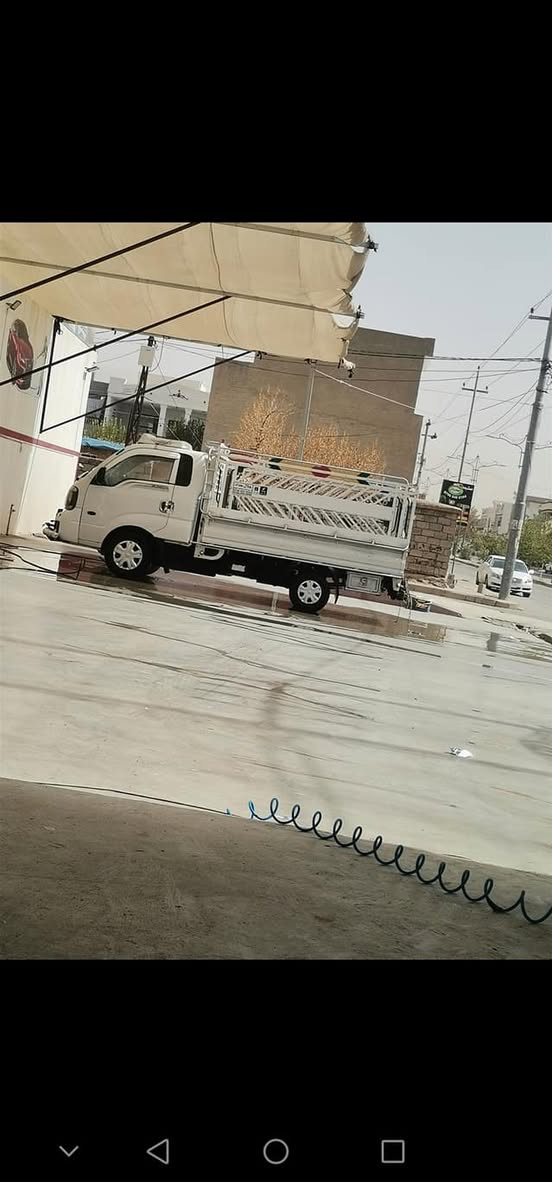 كيا ٢٠١١ • أسود • ماكو مصاريف