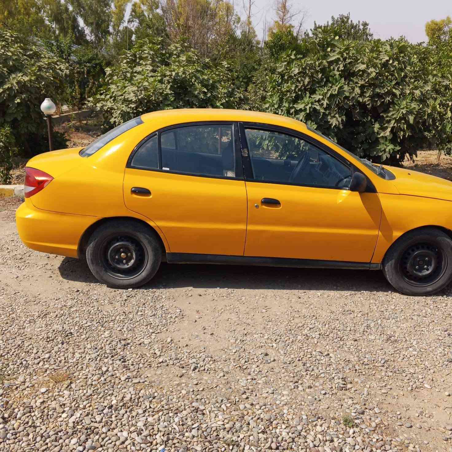 كيه ريو موديل 2005جاهزه مال بيت كير اوتو محرك كير بشرط تبريد شغال سنويه جديد رقم مصطره الشراي يتصل اني مكلف بنشر السعر 40وبيها مجال***********
