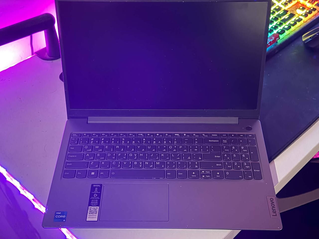 سلام عليكم
لابتوب للبيع 
Lenovo IdeaPad Slim 3 15IRH8
الـــمــوصـــفـــات
CPU/Intel® Core™ i5-13420H Processor
RAM/1x 8GB LPDDR5-4800
SSD/1x 512 GB SSD PCIe
GPU/ Intel® UHD Graphics
Size/15.6" FHD
Ultraslim Notebook
السعر 650الف وبيه مجال 
العنوان بغداد البياع 
***********
