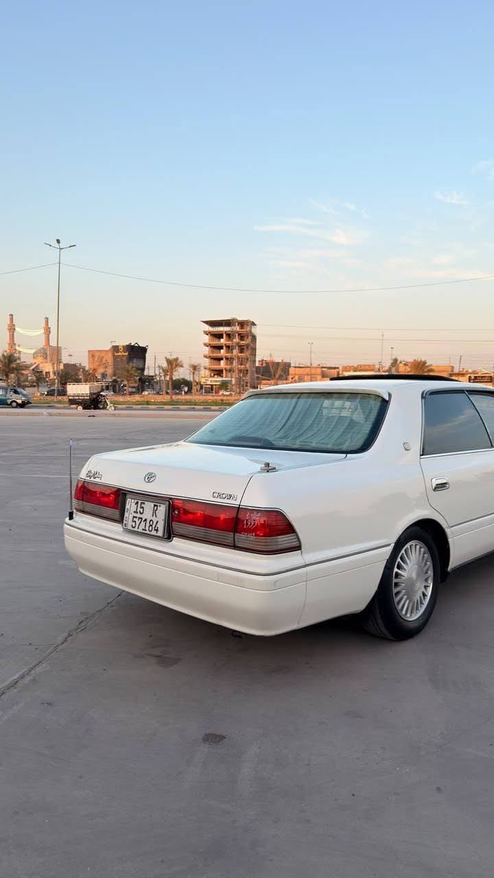 السلام عليكم راس ثور للبيع موديل 1995 سياره جديده بمعنئ الكلمه فول 1/1 فتحه غرفه الفين بل كارتون اربع كشنات كهربائيات جنجر 12 تحويرت نجف فوك وجوه جديده رقم انبار انكليزي بسمي بجم كامل ابو عيون دليل خلفي دليل امامي مكينه وكير جدد 3000 فيشتين تبريد ثلج  تخم تاير جديد منضومة زنون عالي ناصي  سياره مالت جناي ومتعب عليها وجديده للاستفسار*********** 

***********

