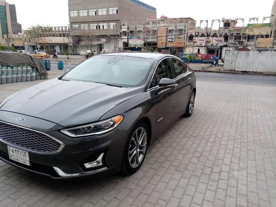 سلام عليكم تيتانيوم هايبرد 2019  سيارة صيانتهة بالشركة جاهزة من كلشي تخم تاير وباتري جديد  للبيع 13.000  $  
***********
