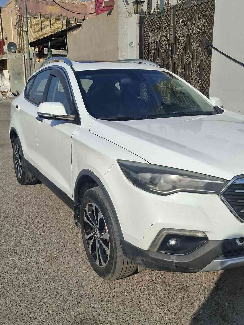 سلام عليكم
للبيع سيارة فاو X80  مديل 2018رقم بصرة

فول مواصفات ١/١

تحكم استيرن جهتين 

شاشه كبيره 

كاميرا دوراه 

شاشه صغيره ضهور العطل 

بصمه 

بينراما 

كشنات جلد 

كشنات تدفه تبريد

مكينه محور كامري 

دبل كزوز 

حساسات خلفيه 

تبريد نضامين نظام اقتصادي ونظام طبيعي

 جاهزه من كلشي سياره 

مكفوله من كلشي ماعده بارد بلصوجاملغ المامي جها السائق

السعر 68  وبیه مجال 

مكان سياره بصره المعقل

*********** ابومحمد

