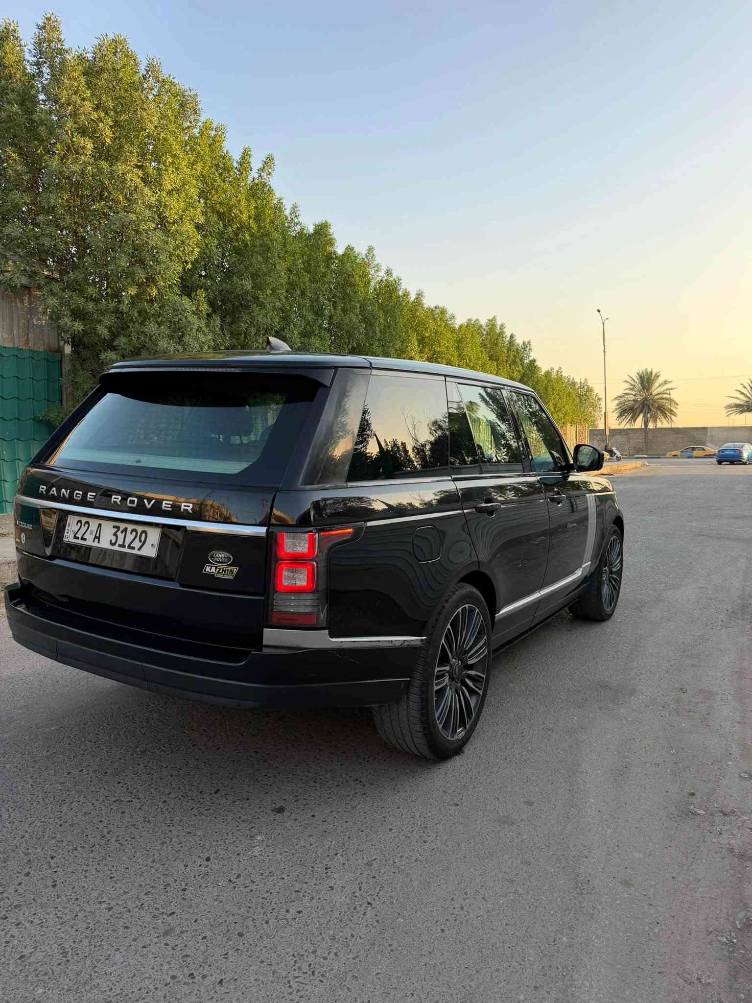 رانج للبيع موديل موديل ٢٠١٧   خليجي محرك كاز ٦ سلندر المرغوب سيارة على فئه بل رانج ١/١ فول مواصفات سيارة جديدة وجاهزة على وضع الشركة وين مايعجبك اطلع بيها برغي مامفتوح بيها سيارة فول الفول بلي رامة بصمة ابواب بصمة تشغيل دوس كهرباء كشنات جلد وتدفئة وتبريد بل كشنات مري شفط رادرات كشنات مساج بوب شفط  صندوك كهرباء جكات وبعد هواي مواصفات بيها ماشيه ٩٩ الف  سيارة بيها شبرين صبغ بل باب الخلفي اليمن رقم اربيل الجديد بسمنه تحويل ثاني يوم سعرها ٢٥٠ ورقه ومكان السيارة بغداد البلديات ***********

