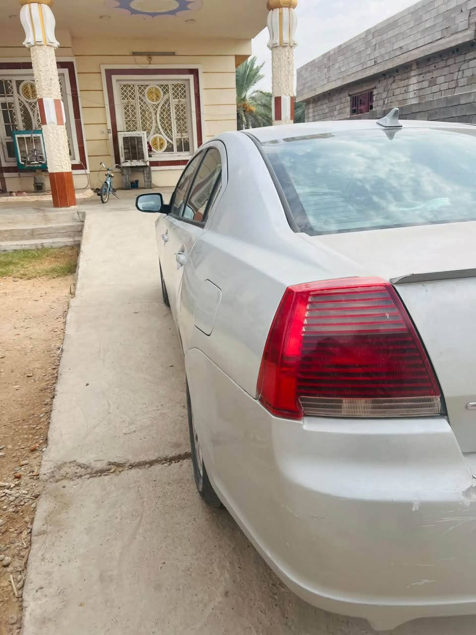 ميتسوبيشي كلن • ٢٠٠٧ • بيها مجال