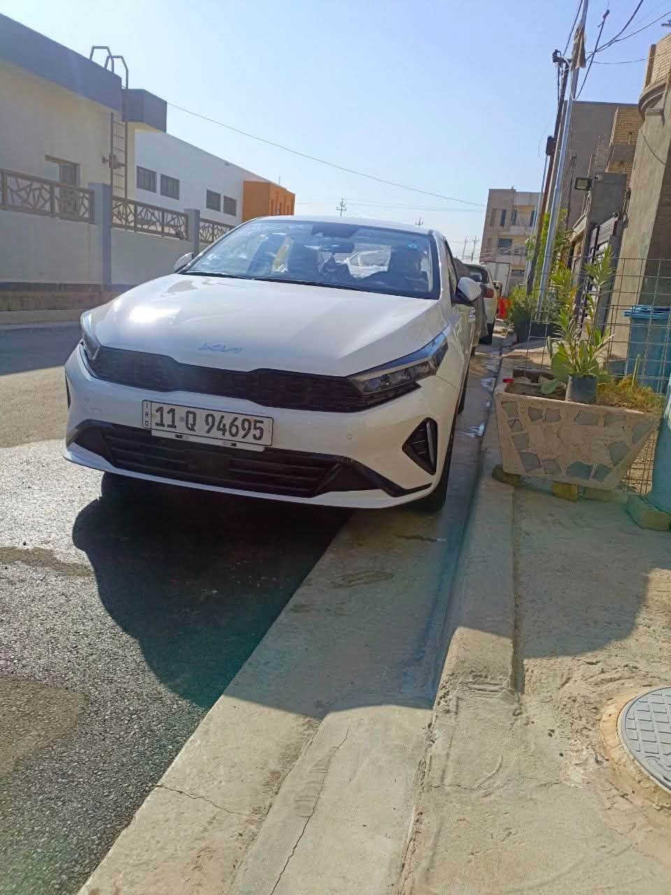 سلام عليكم 
كي ثري ٢٠٢٤ 
رقم بغداد فول مواصفات اعلى فئه 
رادار 
تحكمات ستيرن 
كشن كهربائي 
اشاير لكزز 
تبريد قطعتين 
محرك ١٥٠٠ دبل نوزل 
السعر ١٤٠ وبيه مجال بسيط 
اللاستفسار 
*********** 
بغداد الجديده
