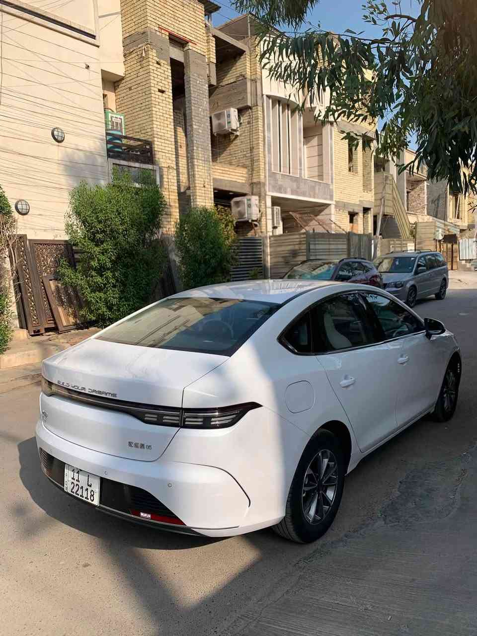 بيوايدي موديل 2025 ماشيه 5800 بيه تبديل جاملغ وبنيد نفس اللون اصلي اثر طخه دراجه مرقم بغداد السياره جاهزه بدون نواقص السعر 17 مليون و500 الف دينار وبيه مجال بسيط بعد المعاينه مكانه بغداد العامريه 
*********** 
***********
