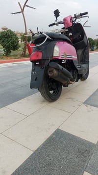 بوليس كابريته • كرزي • مفتوحه