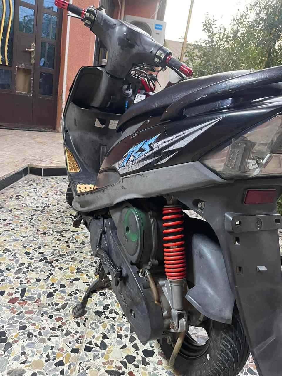 سلام علكيم دراجه ماكس للبيع ب900  مكان دراجه بغداد الشعب ***********
