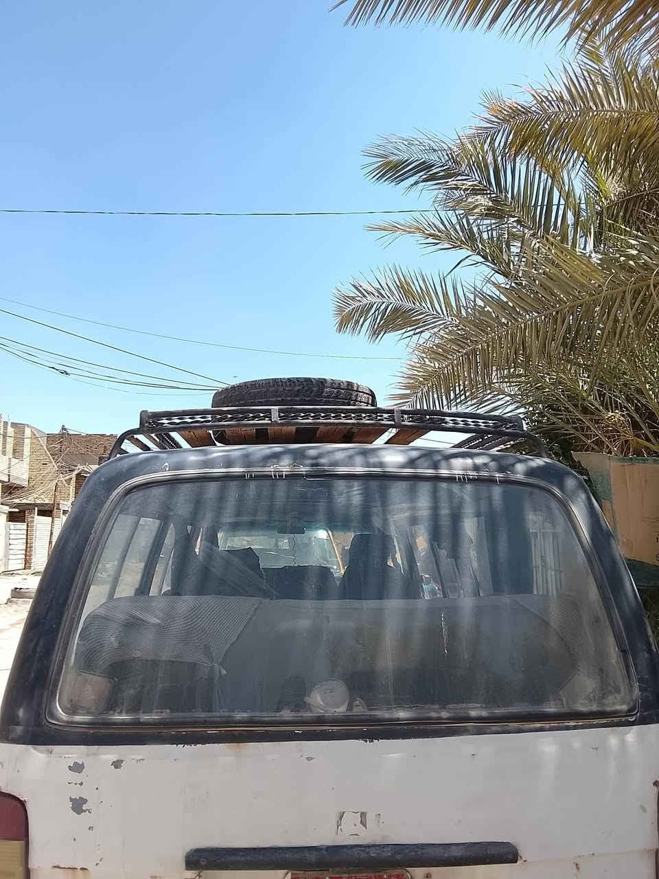 مكان السياره القاسم/*********** اذا اكو مراوسجمبي مكينه وكير جديد ابريجو تخم تاير جديد حداديه وصط رقم احمر نجف بدون راعي سعر 17وبيه مجال
