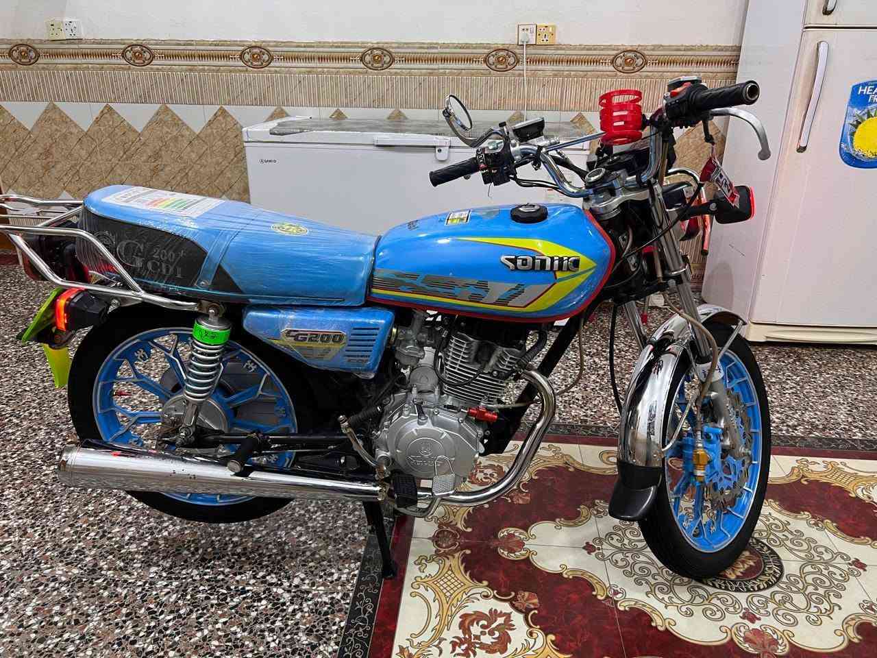 للبيع سيفانه موديل 2025 طالعه 2026 أوراق كامله لون مميز😘 مكينه 200 دراجه جديده بصمه دراجه مكينه ماممدود عليه صبانه دراجه بعدهي زيرو صارله شهرين من طالعه من الوكيل ويل كب كروم دراجه مكفول كفاله عامه مجنبزه على اخر شي كامله مكمله مابيه نقص لو برغي ماذب عليه نكره سلف 5كير دشبول اكتروني امبثري سعرها 725 وبيه مجال مكاني بلحله ابو غرق هذا رقمي *********** شراي يتصل
