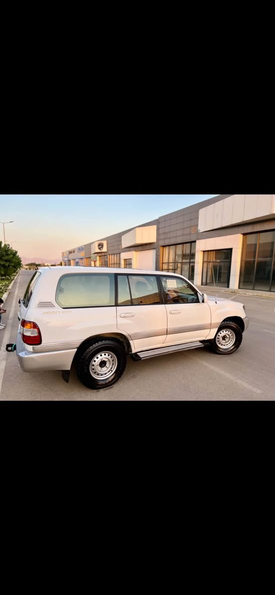 لاندكروزر • V8 • رقم سليمانية