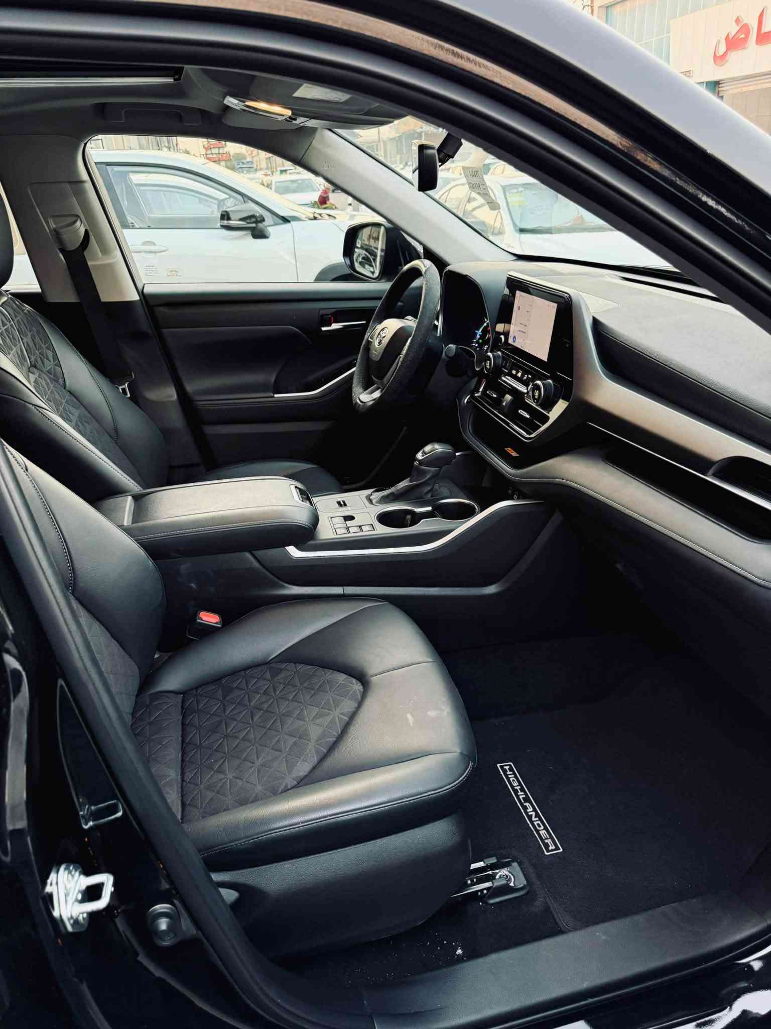 تويوتا هايلاندر  GLE بلاك اديشن

ضمان ساز ( 2 سنوات او 40 الف كم صيانه مجانية ..
                 5 سنوات ضمان على المحرك والبطاريات..)

✨ المواصفات:
✔️ محرك 2500 هايبرد
✔️الموديل 2024
✔️ فور ويل AWD
✔️ فتحه سقف سلايت
✔️ رادار امامي + تحديد مسار 
✔️ مقاعد جلد اسود
 ✔️ صندوك كهربائي
✔️ كرسي السائق كهرباء
✔️ حساسات خلفيه + امامية 
✔️ مري قابله للطي كهرباء
✔️ حمالات سقف + دواسات اصليه 
✔️ رنقات 18 إنش
✔️ لايت فول زينون + LED 
✔️ باقي المواصفات المعروفة من تويوتا

📌 الحالة: مستخدم نظيف جداً
📊 العداد: 9.000 كم فقط
🛡️ مكفولة بدون بارد او تبديل او صبغ

📍 العنوان: بغداد – معارض البياع / الشارع الرئيسي

📞 للحجز والاستفسار:
***********
***********
***********
***********

📮 لمعرفة السعر علق برقم (1)

