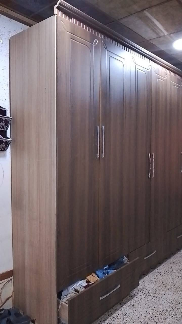 غرف نوم اربع قطع خشب عراقي شرط نطيف سعرها 425 رقم ***********
