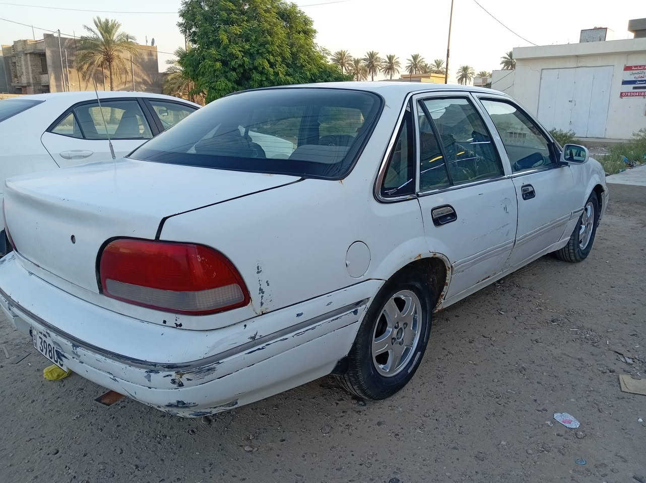 سلام عليكم
برنس فراشه موديل ٩٦ محرك مفتوح رقم بغداد محرك كير مكفول صدر جديد مكفول تخم تاير باتري جديد تبريد شغال 
ما بيها اي نقص سياره مال جناي 

مكاني الانبار الرمادي سجاريه 
هاتف *********** 
السعر ٣٤ وبيها مجال حق الجيه 

رجاءا يا اخون ما تشتري لا تبخس اعبر بكلمه طيبه
