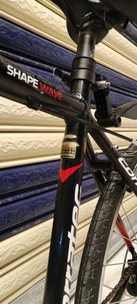 Corratec C700 • شيمانو Alivio ٣×٨ • فعصة بالهيكل