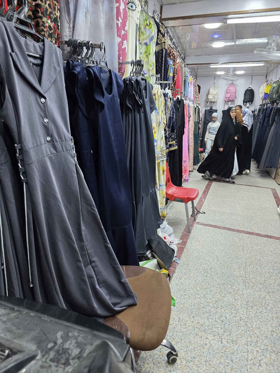 مجمع جاهز من جميع النواحي للبيع مع كافة محتويات وماشي خير من الله  اليريد يعيش بيه يراسلني واتساب ويجي يكعد بيه يشوفه بس صار أشكال وي شريكي وعرضنا للبيع ***********

