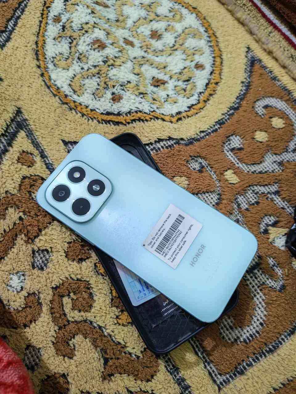 سلام عليكم جهاز HONORx6cمكسور شاشه بس 
جهاز ما داخل تصليح للاستفسار ***********
