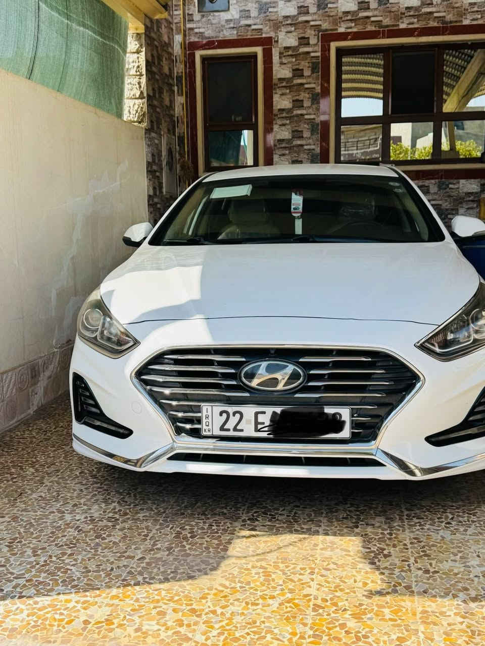 السلام عليكم عندي سونات رقم اربيل سوناتا موديل 2018 خليجي محرك 2400 دوش كلين رقم اربيل ماشيا 60 الف كيلو متر مكان سياره موصل ساحل الايسر سعر على اتصال 
*********** 
***********
