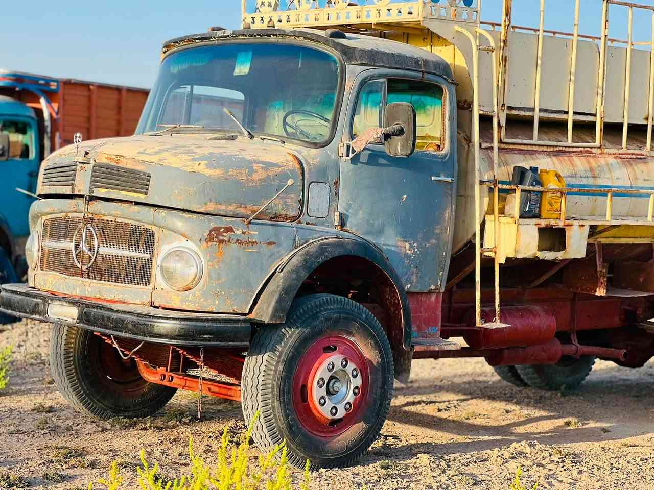 روسيه 68 للبيع بدون تحويل جاهزه تخم تاير قماره بلاديه السعر ٨ملايين وبيه مجال مكان سماوه الاستفسار ***********

