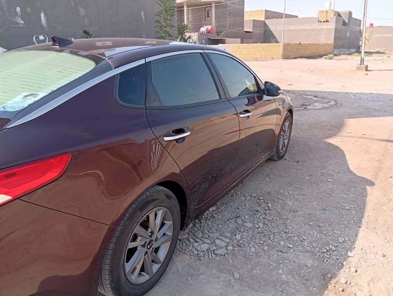 سلام عليكم سياره اوبتما البيع 2019وارد امريكي حادثه بدل بنيد  اشبر من جاملغ بدون عابر فول مواصفات ماعد البصمه رادارت جانبيه حساسات خلفي امامي قياده ذاتيه مانع انزلاغ سعر١٣٠ وبيهه مجال سونار ناشره مكان السماوه قضاء الخضر الهاتف ***********
