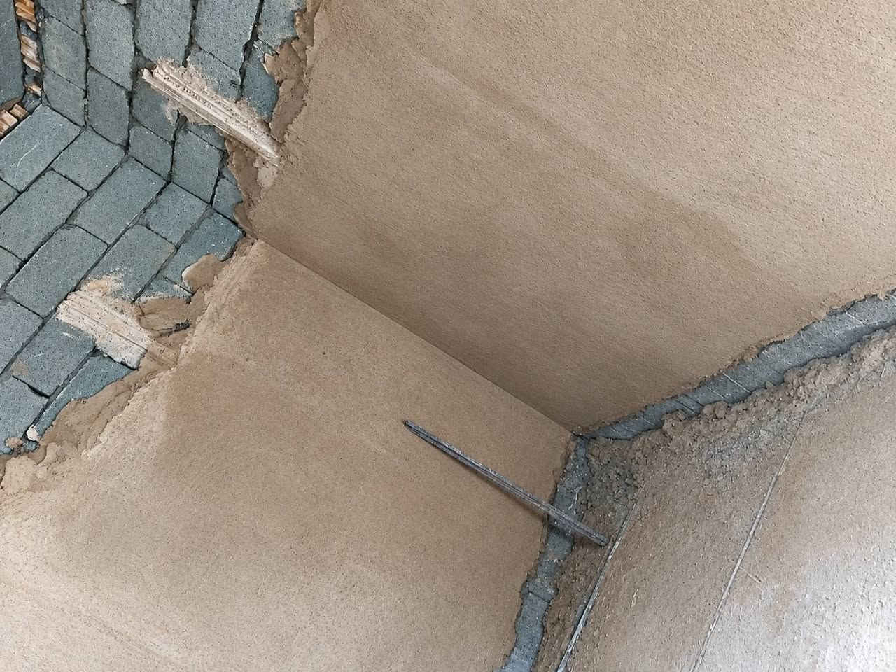 السلام عليكم للباخ سمنت جص مساطر تصفير اسمنت بورك واجهيات طلس سقل شغل درجه اولى كباله يوميه اومتر اتصل وبيك خير ودلل ‏‪***********‬‏
