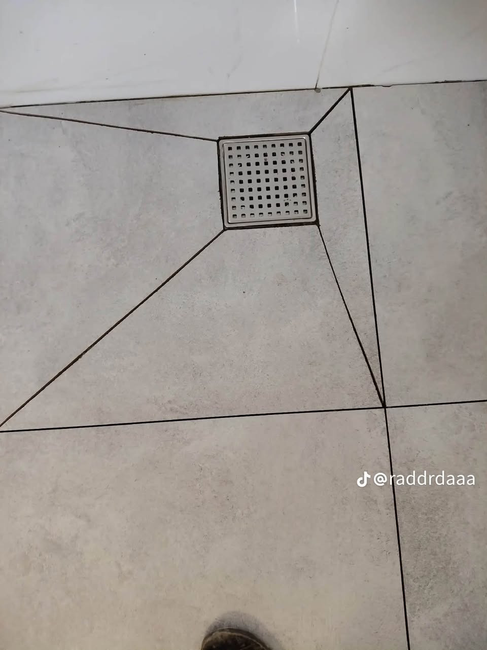 جزء من اعمالنا للسيراميك
بأسعار مناسبه جداً 

ماعليك سوا الاتصال بالرقم او واتساب ***********
