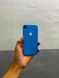 ايفون XR • ١٢٨ • ازرق