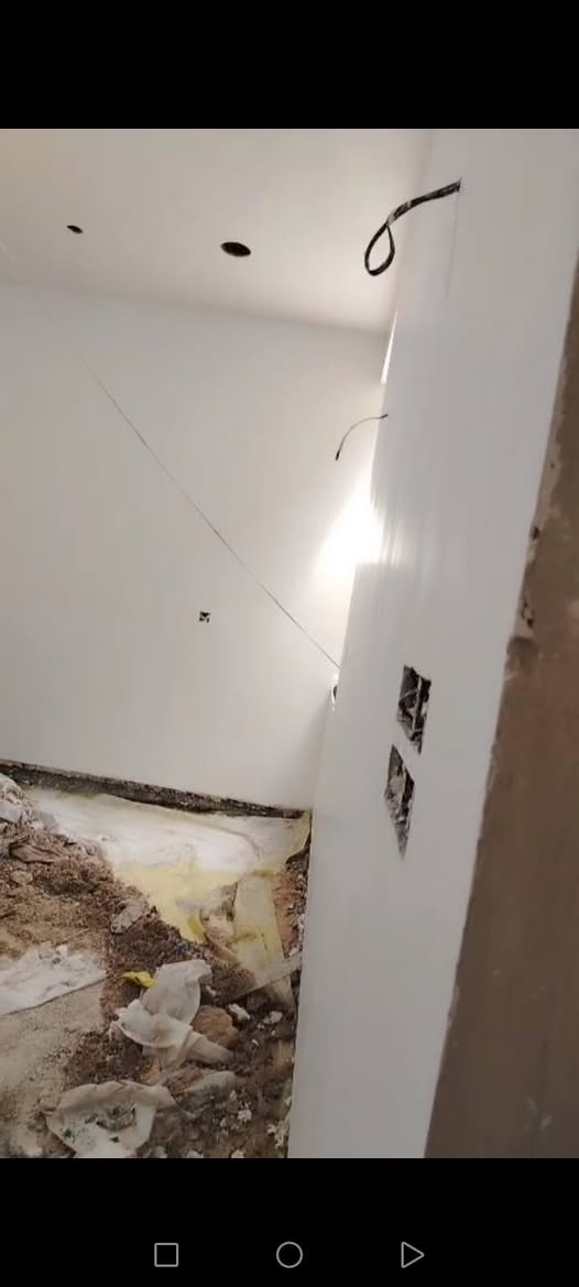 > خلفة بياض درجة أولى 👷‍♂️
> شغل نظيف وعدل واستلام مهندس
> 
> خدماتنا:
> ✅ جص وبورك
> ✅ لبخ سمنت 
> ✅ التزام بالوقت ونظافة بالعمل
> 
> 📍 المكان: بغداد - اشتغل بكل المناطق
> 📞 للاتصال والواتساب: ***********
> متوفر للعمل يومياً

