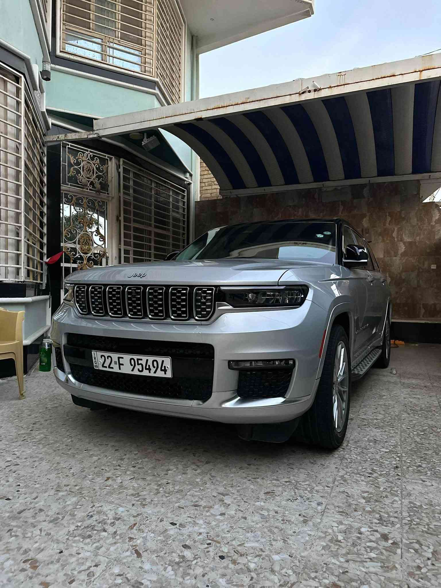 جيب سمت ريزرف(فقط للبيع)
الموديل :2023
المحرك : . V6. 3.6L 
1c4rjkegop8722540:رقم شاصي
المواصفات :
* دفع رباعي 4x4 . 
* نظام تعليق هوائي (جكات). 
مساج كشنات
كاميرات عدد (7)
السعر//36$
***********
