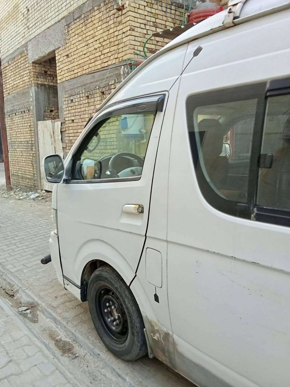 ٢٠١٥ • مكينة جديدة • ماكو صبغ ولا حادث