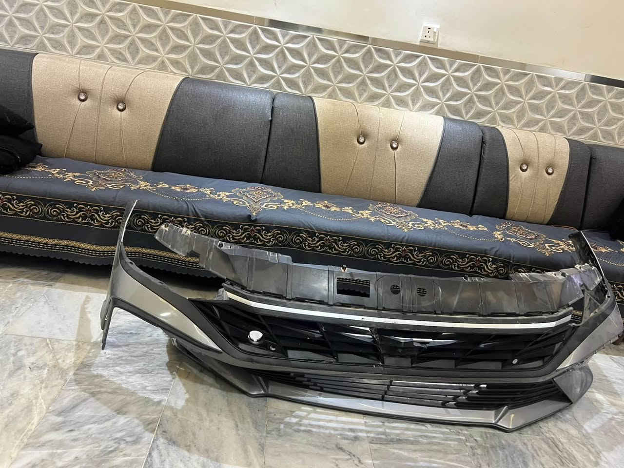 السلام عليكم شباب عندي دعاميه  ***********
