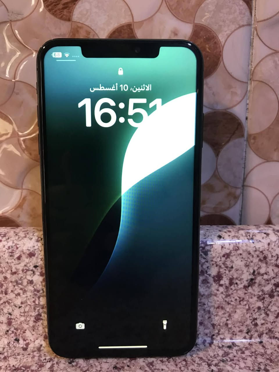 📱اكس اس ماكس امبدل بطاريه اصليه مال ابل 100 والكامره الخلفيه عطلانه ذاكره 256 وياه لزكه امضلله وكفر 
بسعر 140 وبي مجال . ***********
