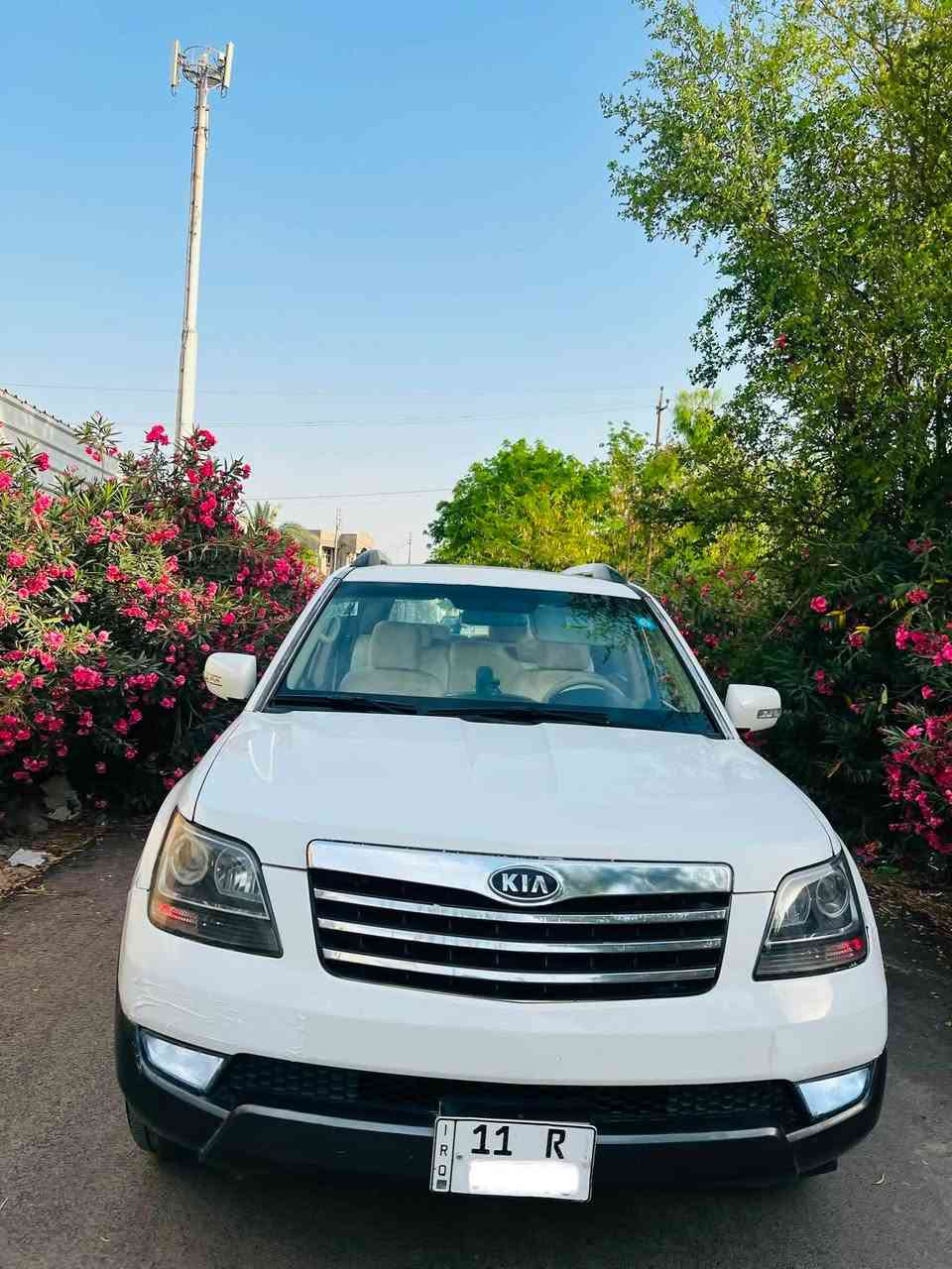 سلام عليكم للبيع او مراوس بيكم 

موهافي ٢٠١٣ خليجي فورويل 4x4 مكفوله كفاله عامه من صبغ وتبديل شرط عل فحص محرك كير مكفولات تبريد ثلج تخم تاير  صدر جديد سياره جاهزه من كلشي مكاني صلاح الدين بلد الضلوعيه 

‭***********‬
علق ب رقم 1 يصلك سعر
