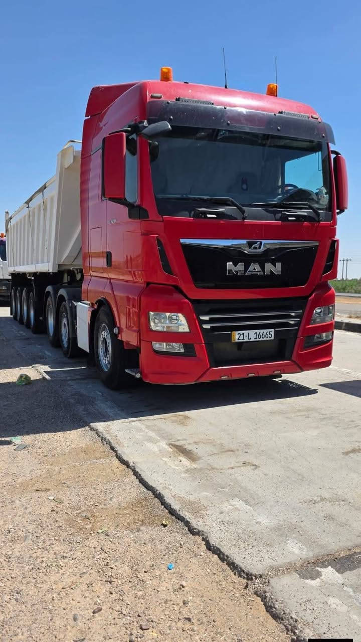 سلام عليكم سيارة مان داخل سوبر حجم مالته 26.500 لبيع موديل 2019رقم السليمانية سيارة قلاب 4محمور عربانه دك سياحي ضارع مالته 31متر  سيارة فول مواصفات ثلاجه رتايدره  سيارة ايي نقص مابيه جاهزه عمل ***********
