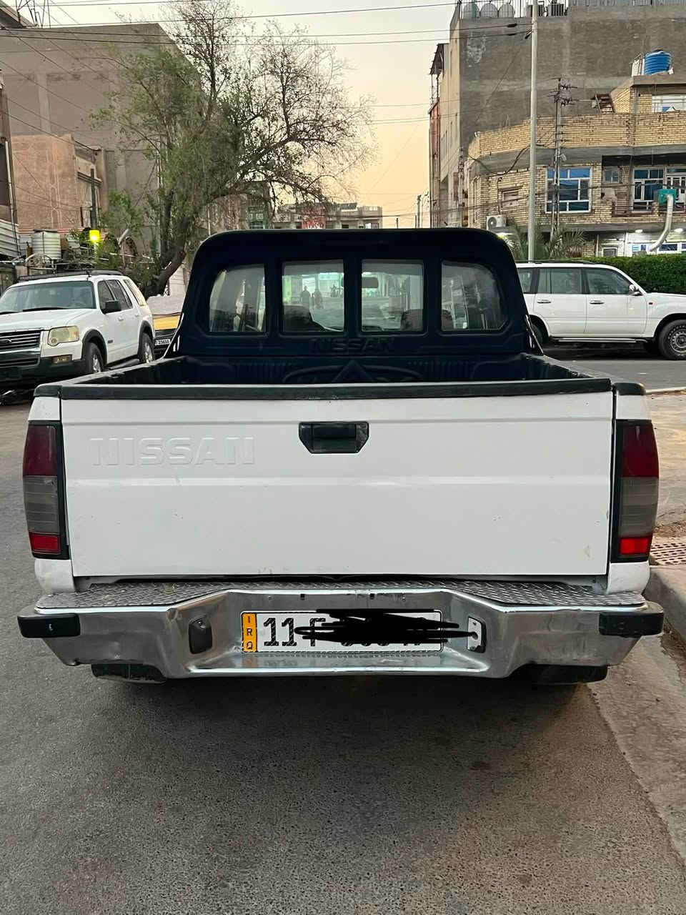 بيك اب نيسان شبوط 2004 فور ويل داخل احمر سيارة مكفولة كير محرك تخم تاير مصبوغة عام جمالية مكفولة من الكلبه و الدعمه و من اي حادث تبريد و تدفئه شغال رقم بغداد جديد سنوية لسنة 2031 مكان السيارة بغداد للاستفسار ***********
