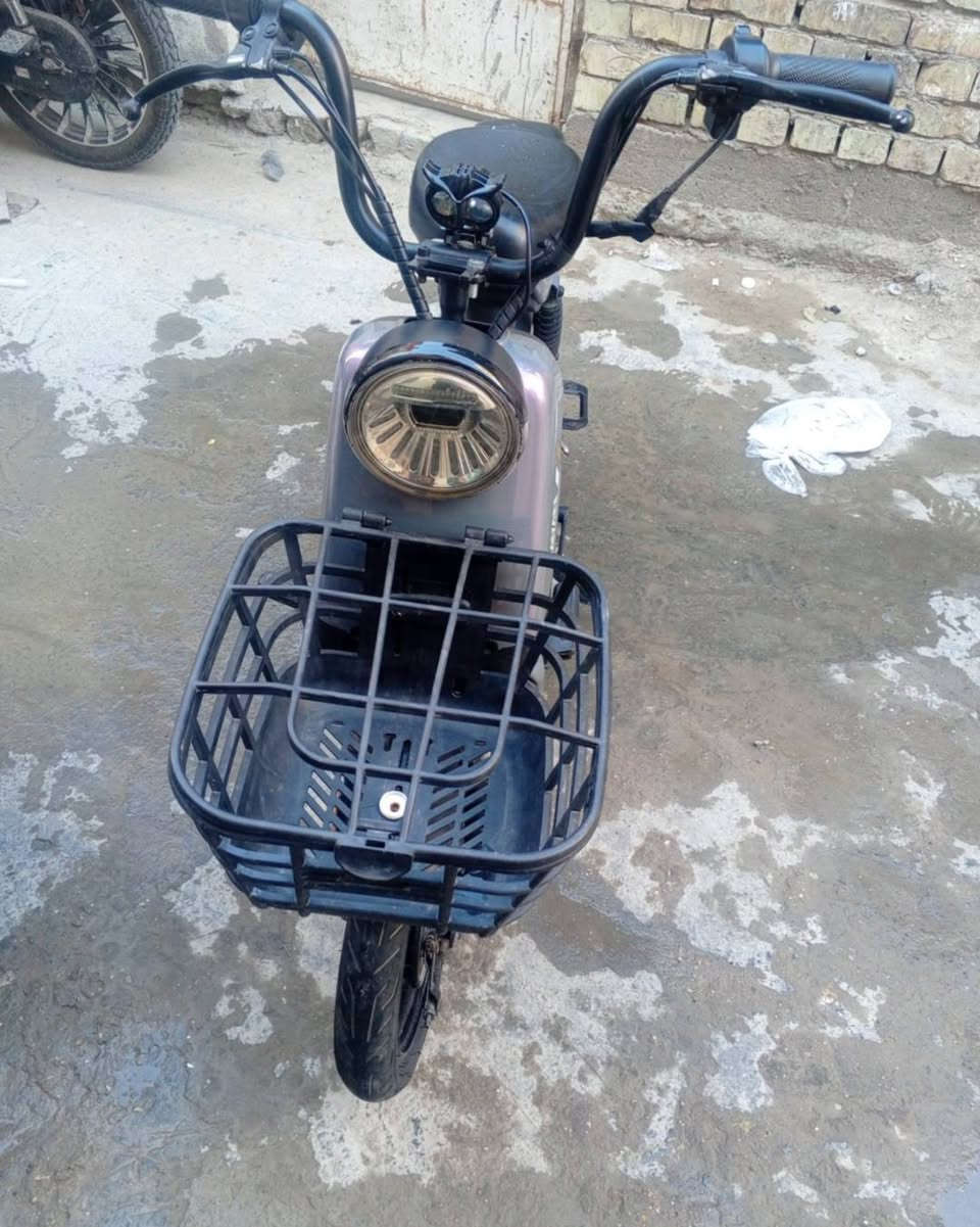 اريدها 300 دراجه شبابيه
***********

