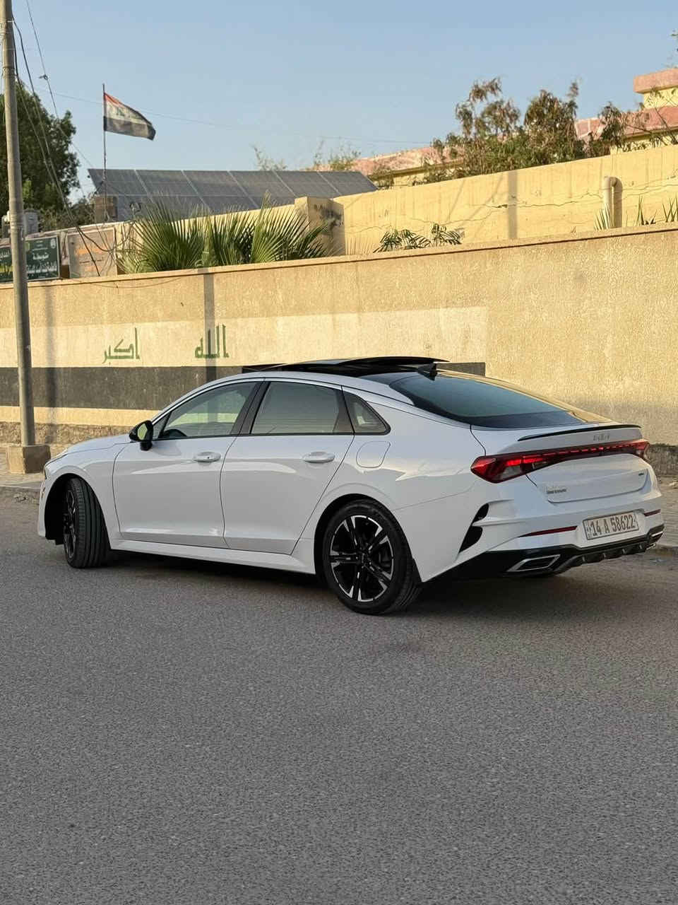 سلام عليكم
كي فايف GT-Line 
 فول مواصفات للاخير 2023
السياره وارد امريكي تقرير مياه امطار تعمل وتسيره شغالة مابيها اي مشكله
بدون صبغ كفالة كير محرك تبريد من كلشي ماعدا بيها طخه بلباب الخلفي وتبدل نفس الون وبارد قليل بلعراق 
السياره جديده بدون اي نقص او مصرف شرط الفحص  
السياره باسمي حصراً شرط التحويل 
السعر 175 وبيها مجال
رقم الهاتف ***********
العنوان البصره ابو الخصيب 
تحياتي الى الجميع
