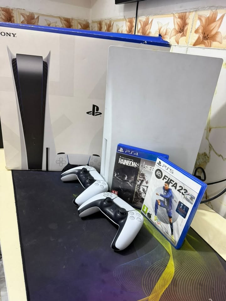 Ps5 بلي ستيشن 5 مع كافة ملحقاتة الاصلية جوستك 2والعاب
وfc26 و لعبةgtv5 ولعبة رينبو6 وقرص فيفا 23سعر ٧٥٠
للتواصل عبر الواتس اب ***********
